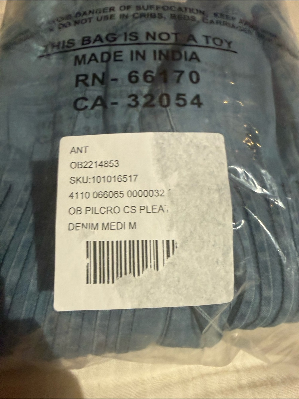 NWT Anthropologie Pilcro Linden Blue Denim Button-Front Pintuck Waist Blouse - Picture 6 of 9